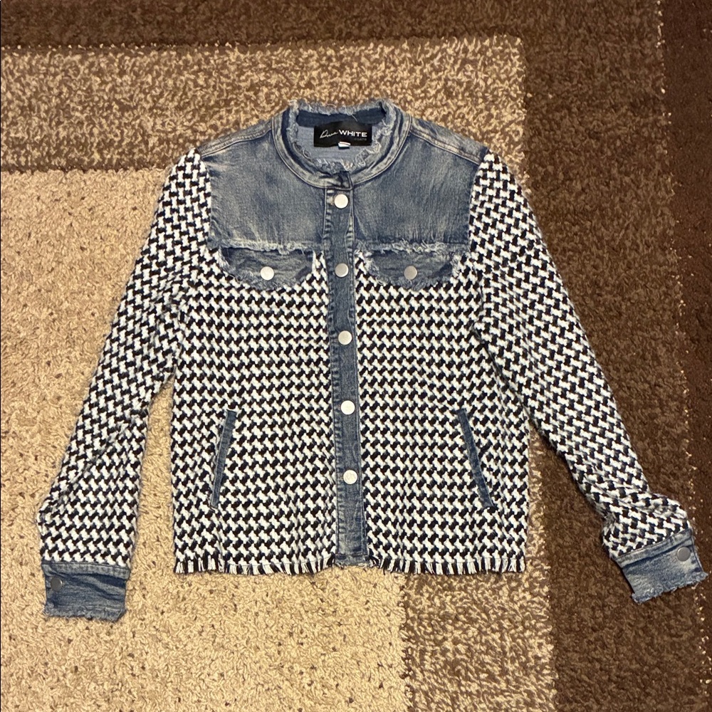 Donna White Stylish Blue and White Houndstooth Jean Jacket with Frayed Edging